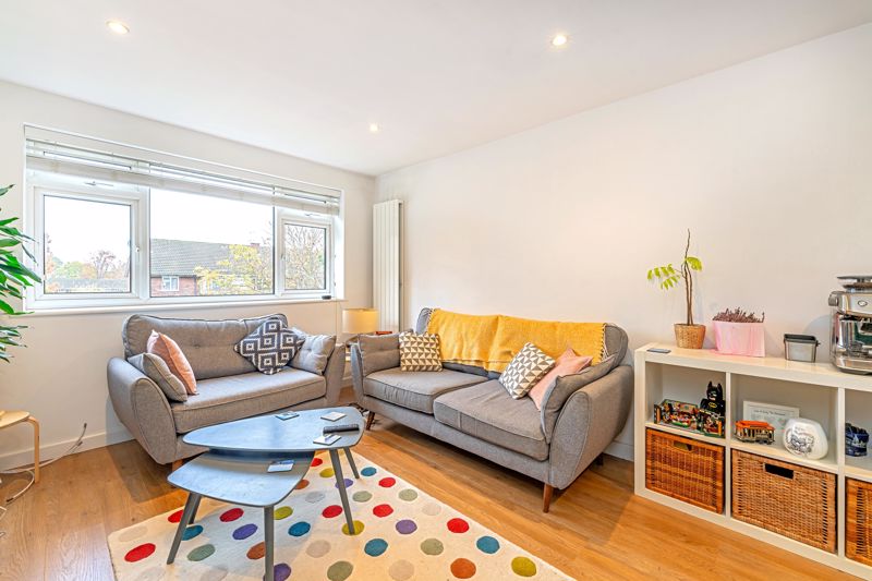 Living Room- click for photo gallery